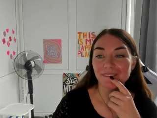 SamanthaDiamond live cam preview