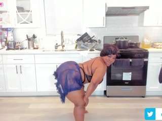 Live webcam model reginabans on Soda Cams