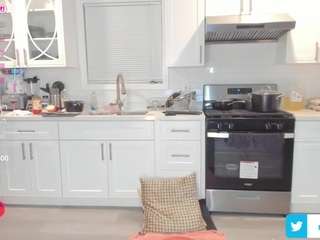 Live webcam model reginabans on Soda Cams