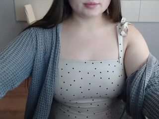 AuraVelvet7