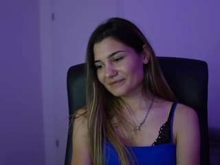 bellajorne Live Webcam on CamSoda