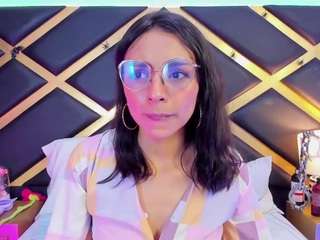 melodyskylar Live Webcam on CamSoda
