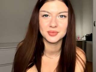 HerminaEstrella live cam preview