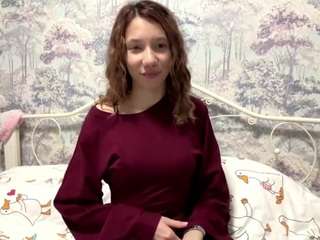 Kiki live cam preview