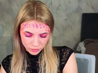 Vivienn-Rose