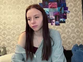 DeeannVrazel live cam preview