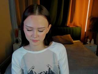 mariana-weiss4's live room