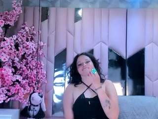 ninanegh live