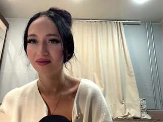garnetgugino Live Webcam on CamSoda