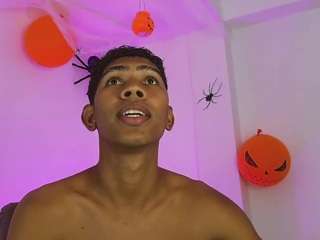 skiper-monsteercock1