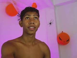 skiper-monsteercock1