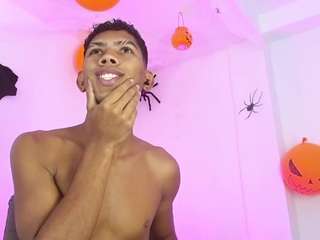 skiper-monsteercock1