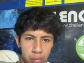 CarlosAlbert02 live cam preview