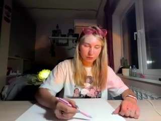 GiuseppinaBoardman live cam preview