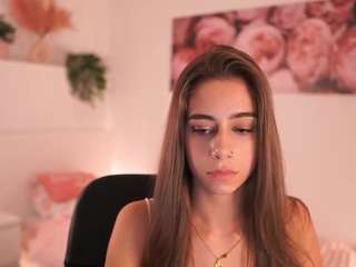 OliviaMoretti live cam preview