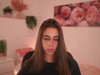 OliviaMoretti live cam preview