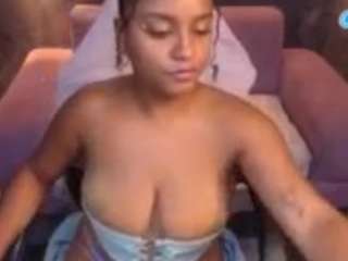 ZayaBoobs