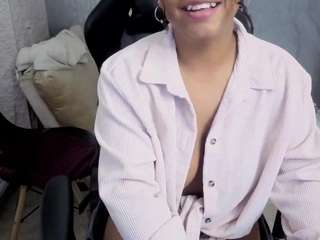 ZayaBoobs