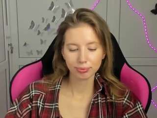 HoneyNikki