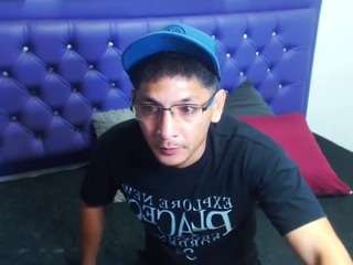 jaxen-kade live cam preview
