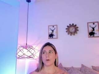 Mia Lens