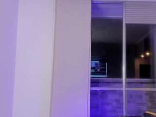 Im-fernanda-m live webcam