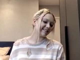 BarbarMilak live cam preview