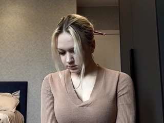 BarbarMilak live cam preview