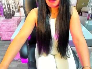 Mayra22