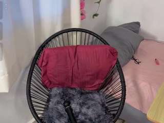 miabloom01