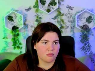 alma-lucky