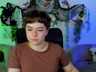 alma-lucky