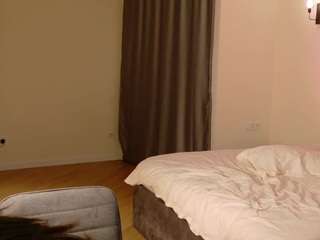 le modèle sovelle est en webcam porno dans un show sur le site camsoda, il possède les tags suivants: ahegao,ass,young adult,twerk,teen 18,strip,skinny,no smoking,no drinking,natural,lush,flashing,erotic dance,dirty talk,dildo,cum,cowgirl,ass bouncing,average,bedroom