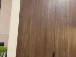 myriamticknor's live room
