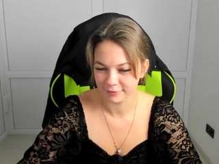 elliecloudie