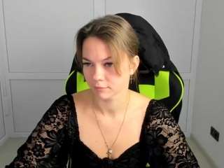 elliecloudie