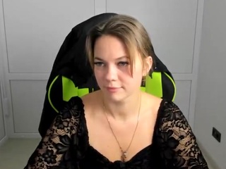 elliecloudie