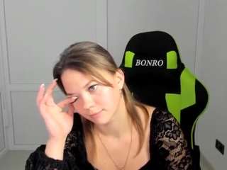 elliecloudie
