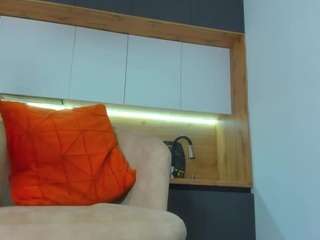 KayaLeroy live on CamSoda