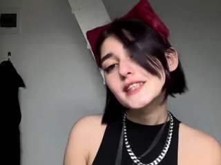 MaiaWesselman live cam preview