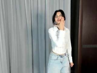 le modèle stellaplantier est en webcam porno dans un show sur le site camsoda, il possède les tags suivants: amateur,pussy,flashing,full nudity,latina,lush,mature,nipple piercings,no drinking,no smoking,orgasm,petite,shaved pussy,fingering,skinny,small tits,spank,squirt,tattoos,tease