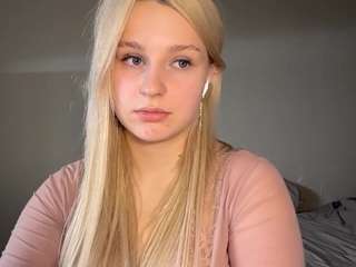 realanna — cam show live