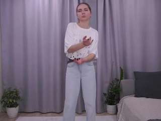 alonatrautner's live room