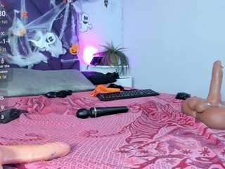 miakitye live cam preview