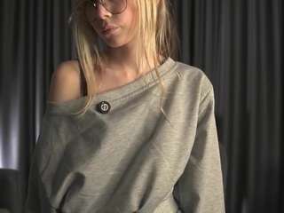 RoxyStroh