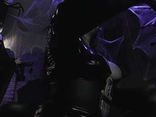 madame-obsidian1 live cam preview