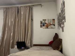 RaquelWaszak live cam preview
