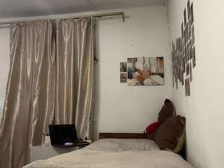 RaquelWaszak live cam preview
