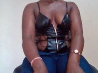 nellydarkchocolate