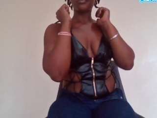 NellyDarkChocolate